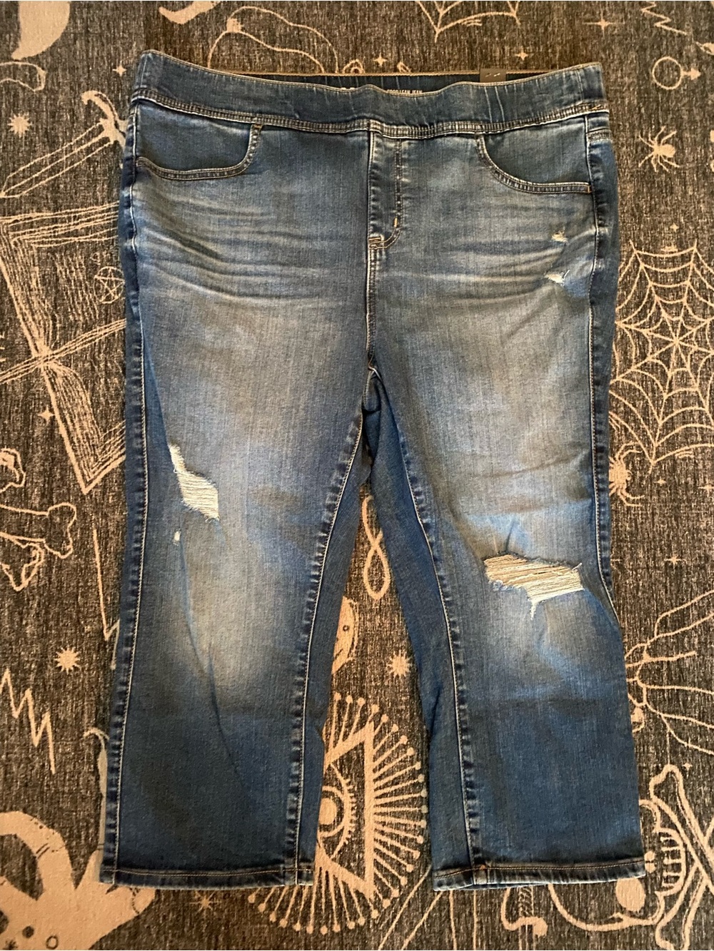 Torrid Crop Lean Jean Super Soft